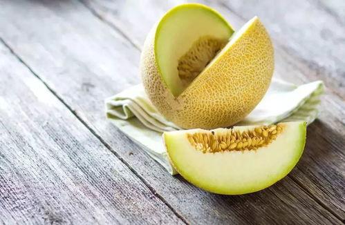 冬天儿童吃哈密瓜好不好,冬天儿童吃哈密瓜的利弊分析